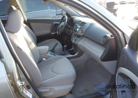 2007 Toyota Rav4 Limited z USA, uszkodzony, nr VIN JTMBD31V475097452